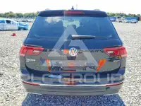 2021 Volkswagen Tiguan photo
