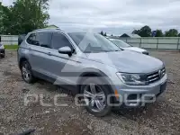2021 Volkswagen Tiguan фото