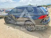 2021 Volkswagen Tiguan фото