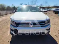 2021 Volkswagen Tiguan фото