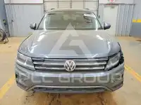 2021 Volkswagen Tiguan фото