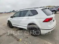 2021 Volkswagen Tiguan фото