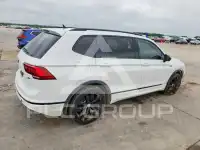 2021 Volkswagen Tiguan фото