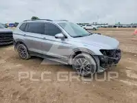 2021 Volkswagen Tiguan фото