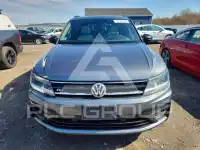 2021 Volkswagen Tiguan фото