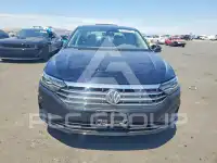 2021 Volkswagen Jetta фото