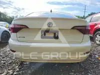 2021 Volkswagen Jetta фото