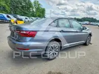 2021 Volkswagen Jetta фото