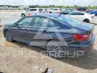 2021 Volkswagen Jetta фото