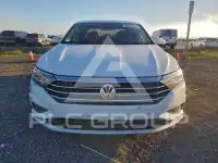 2021 Volkswagen Jetta фото
