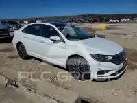 2021 Volkswagen Jetta фото