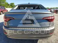 2021 Volkswagen Jetta фото