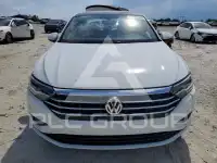 2021 Volkswagen Jetta фото