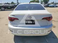 2021 Volkswagen Jetta фото