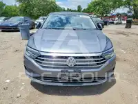 2021 Volkswagen Jetta фото