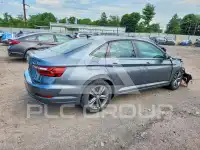 2021 Volkswagen Jetta фото