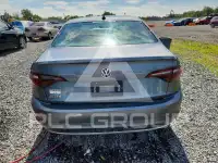 2021 Volkswagen Jetta фото
