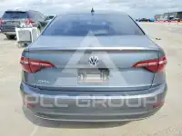2021 Volkswagen Jetta фото