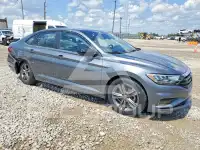 2021 Volkswagen Jetta фото