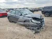 2021 Volkswagen Jetta photo