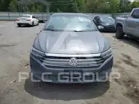 2021 Volkswagen Jetta photo
