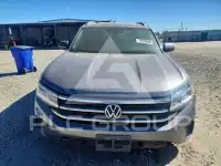 2021 Volkswagen Atlas photo