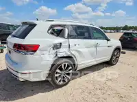 2021 Volkswagen Atlas photo