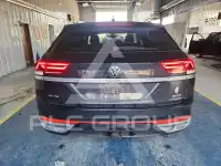 2021 Volkswagen Atlas photo