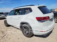 2021 Volkswagen Atlas photo