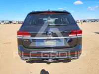 2021 Volkswagen Atlas photo