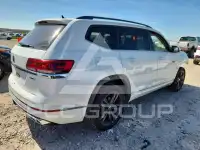 2021 Volkswagen Atlas photo