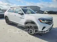 2021 Volkswagen Atlas photo