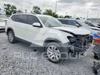 2021 Volkswagen Atlas photo