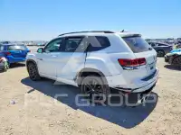 2021 Volkswagen Atlas photo