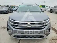 2021 Volkswagen Atlas photo