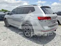 2021 Volkswagen Atlas photo