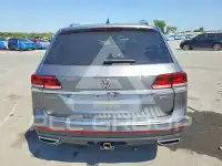 2021 Volkswagen Atlas photo