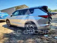 2022 Mitsubishi OUTLANDER фото