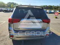 2022 Mitsubishi OUTLANDER фото