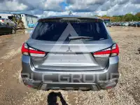 2022 Mitsubishi OUTLANDER photo