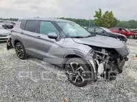 2022 Mitsubishi OUTLANDER photo