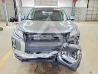 2022 Mitsubishi OUTLANDER фото