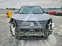 2022 Mitsubishi OUTLANDER photo