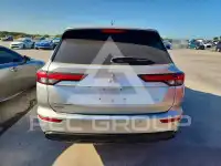 2022 Mitsubishi OUTLANDER фото
