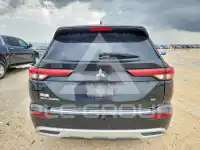 2022 Mitsubishi OUTLANDER photo