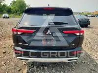 2022 Mitsubishi OUTLANDER photo