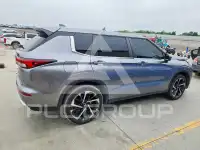 2022 Mitsubishi OUTLANDER фото