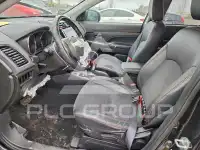 2022 Mitsubishi OUTLANDER photo