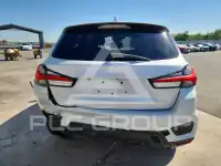 2022 Mitsubishi OUTLANDER фото