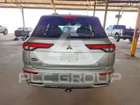2022 Mitsubishi OUTLANDER photo